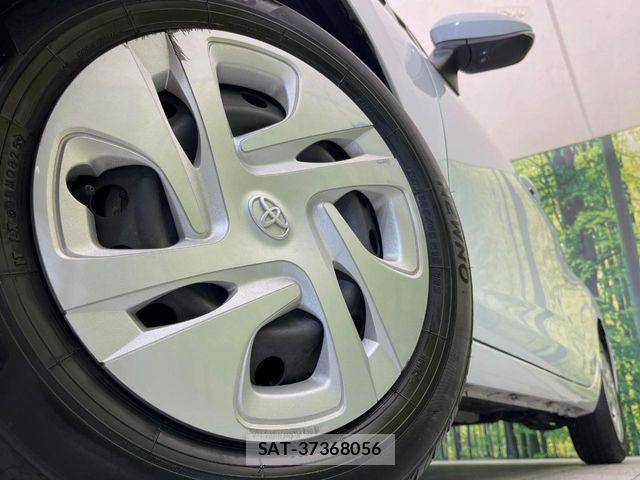 Toyota AQUA 2022-09 8657968-12