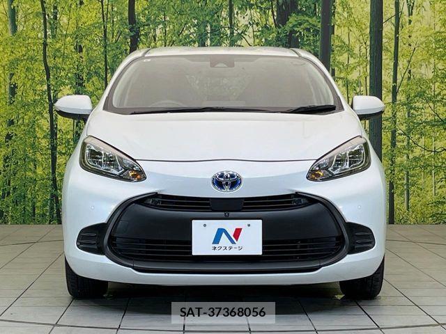 Toyota AQUA 2022-09 8657968-13