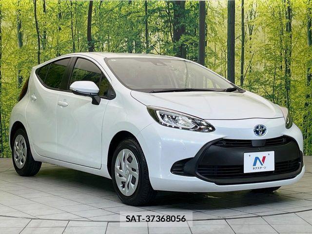 Toyota AQUA 2022-09 8657968-15
