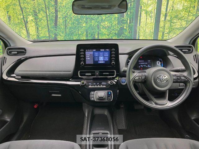 Toyota AQUA 2022-09 8657968-1