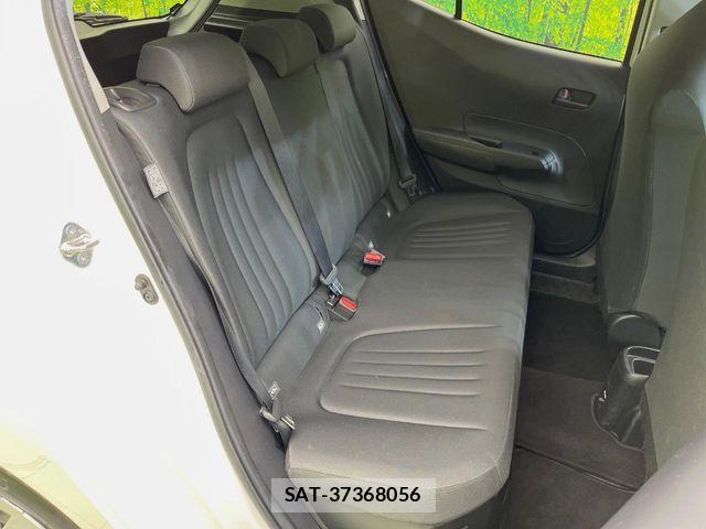 Toyota AQUA 2022-09 8657968-8