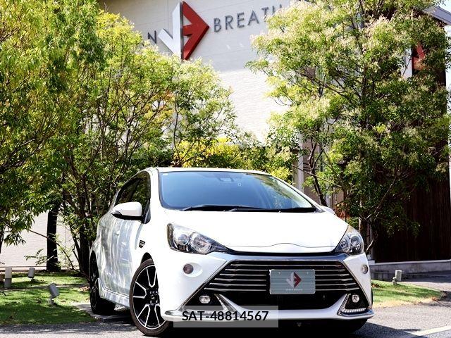 Toyota AQUA 2017-01 8657972-0