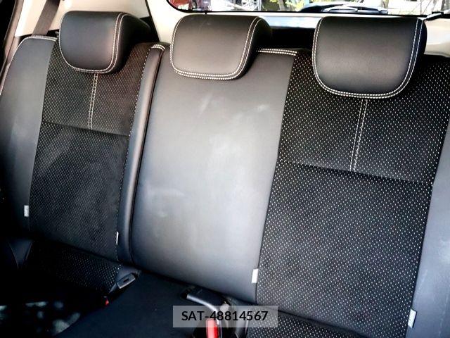 Toyota AQUA 2017-01 8657972-25