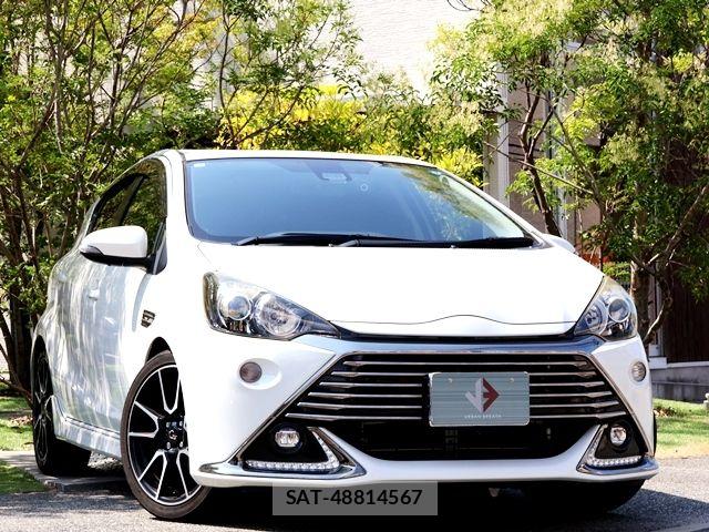 Toyota AQUA 2017-01 8657972-7