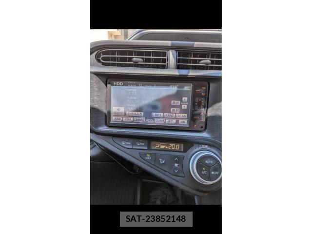 Toyota AQUA 2015-11 8658016-9