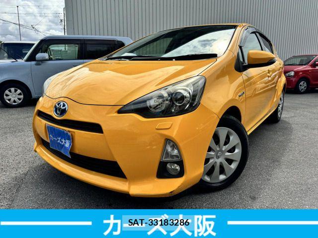 Toyota AQUA 2013-11 8658008-0