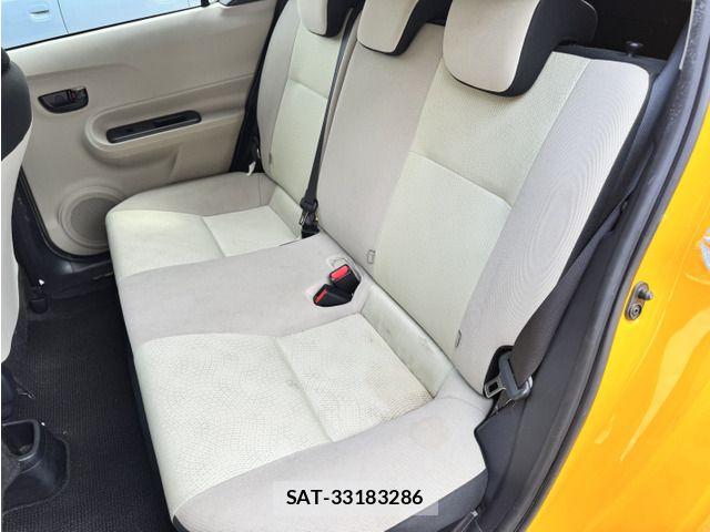 Toyota AQUA 2013-11 8658008-4