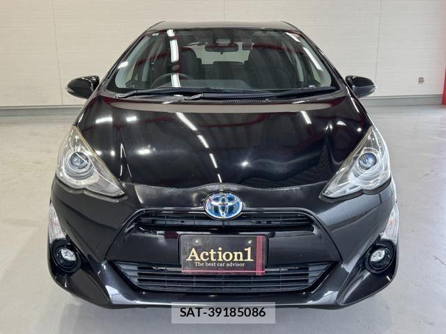 Toyota AQUA 2016-06 8665794-2