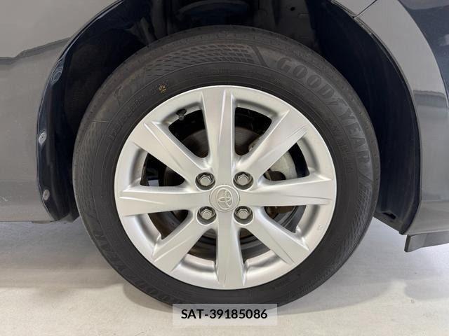 Toyota AQUA 2016-06 8665794-7