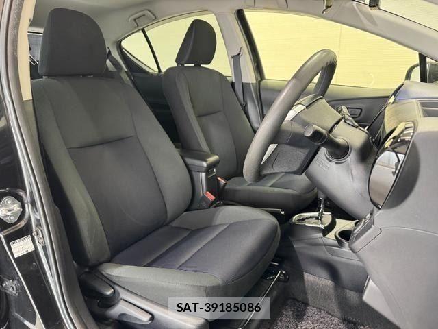 Toyota AQUA 2016-06 8665794-8
