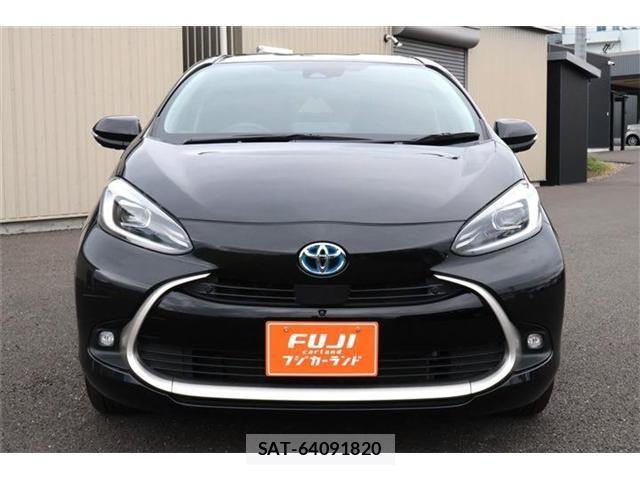 Toyota AQUA 2023-06 8657965-15