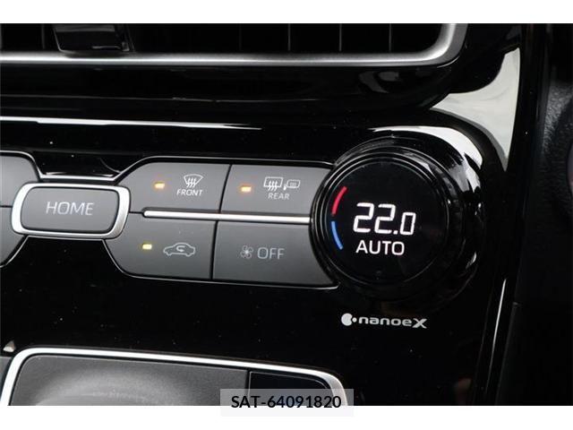 Toyota AQUA 2023-06 8657965-28