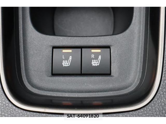 Toyota AQUA 2023-06 8657965-6