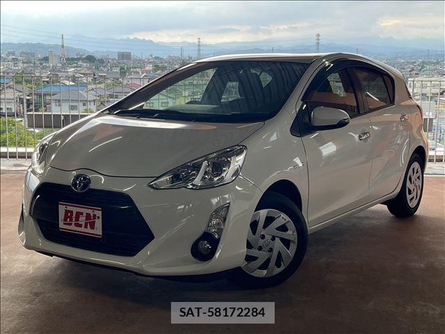 Toyota AQUA 2016-05 8657980-0