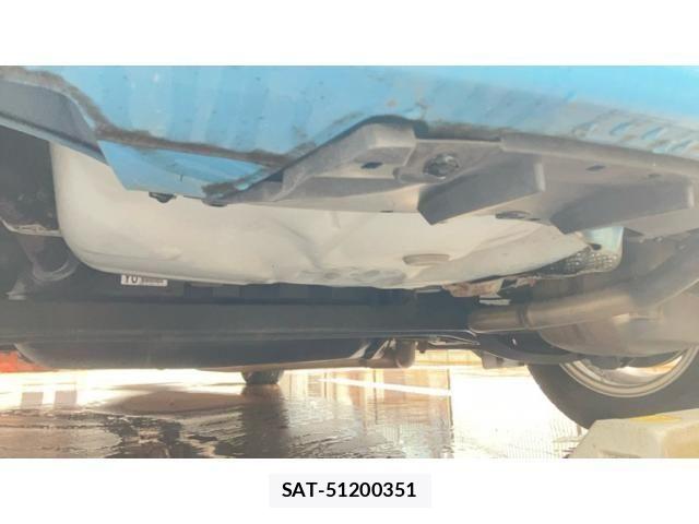 Toyota AQUA 2014-10 8658026-9