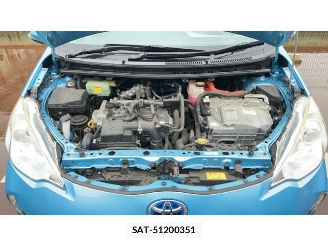 Toyota AQUA 2014-10 8658026-7