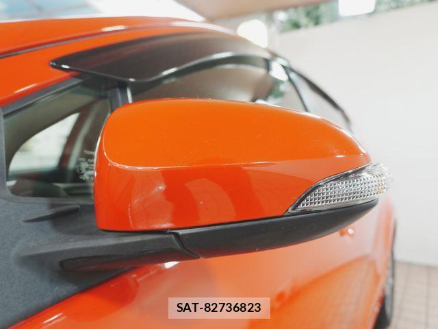 Toyota AQUA 2019-05 8657975-23