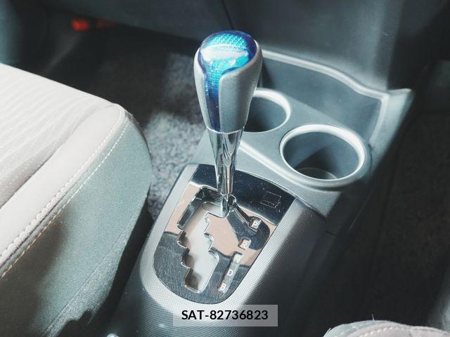 Toyota AQUA 2019-05 8657975-28