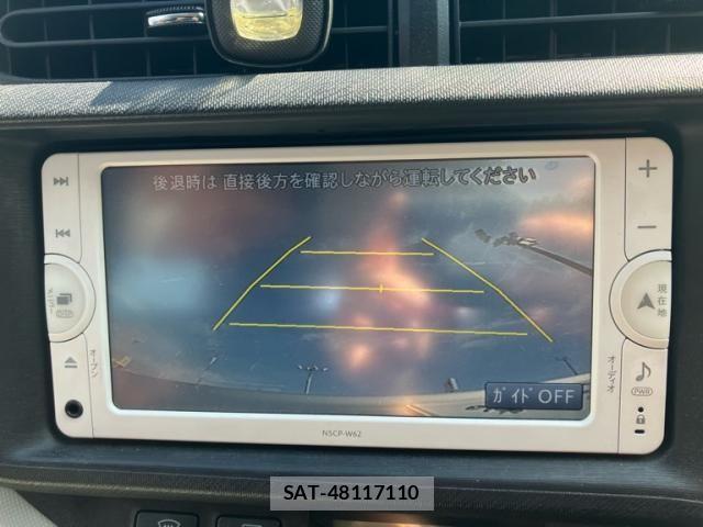 Toyota AQUA 2012-11 8665806-14