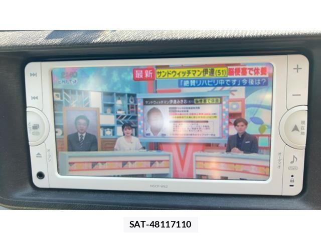Toyota AQUA 2012-11 8665806-15