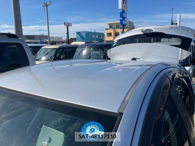 Toyota AQUA 2012-11 8665806-7