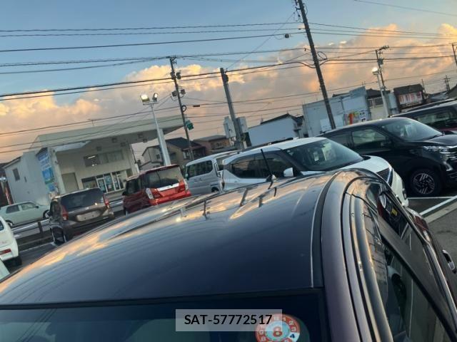 Toyota AQUA 2014-04 8658011-10