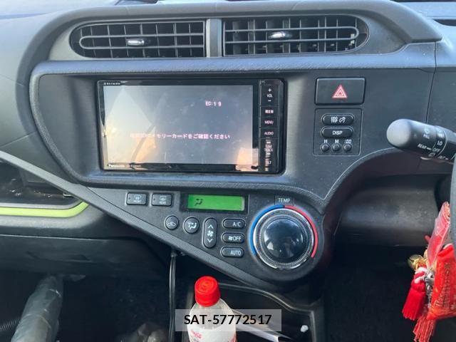 Toyota AQUA 2014-04 8658011-21
