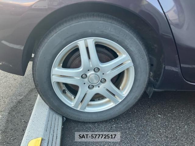 Toyota AQUA 2014-04 8658011-5