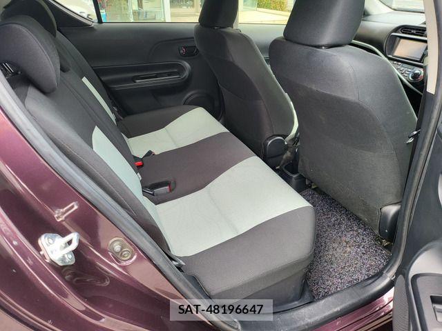 Toyota AQUA 2014-05 8657984-4