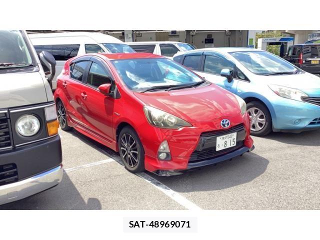 Toyota AQUA 2012-10 8665807-0