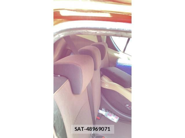 Toyota AQUA 2012-10 8665807-9