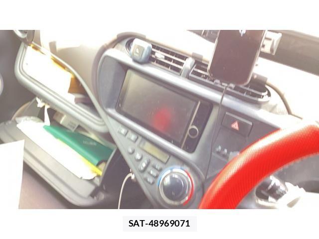 Toyota AQUA 2012-10 8665807-12
