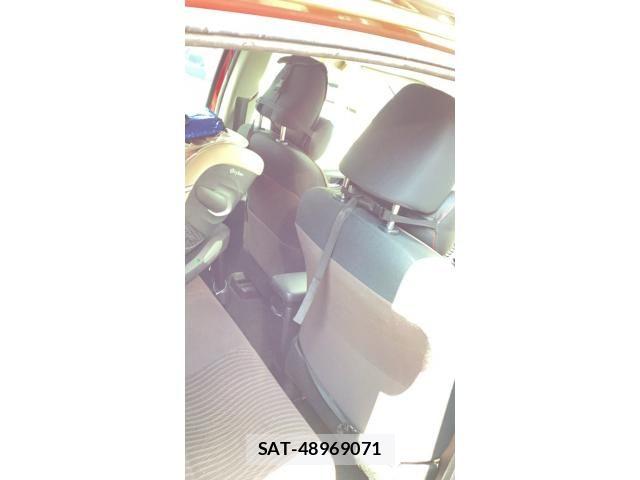 Toyota AQUA 2012-10 8665807-8