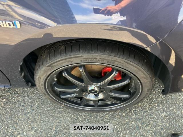 Toyota AQUA 2015-02 8665804-2