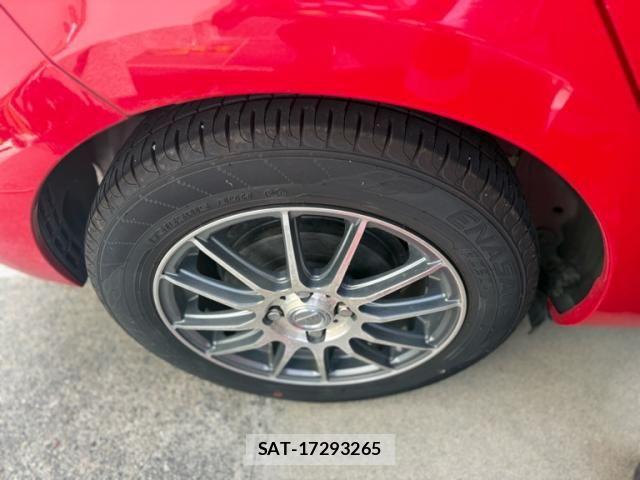Toyota AQUA 2015-06 8658021-4