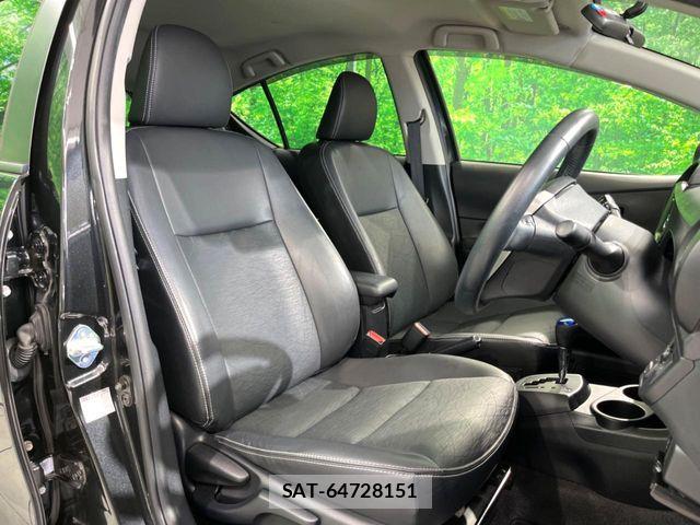 Toyota AQUA 2013-10 8665797-7