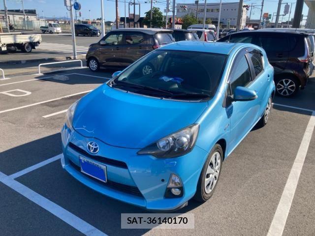 Toyota AQUA 2012-03 8685173-1