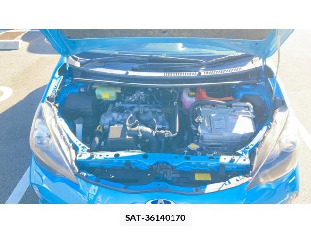 Toyota AQUA 2012-03 8685173-20