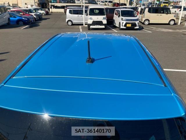 Toyota AQUA 2012-03 8685173-4