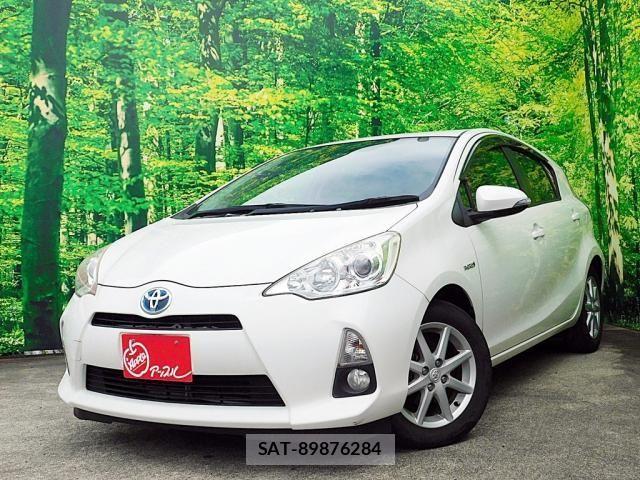 Toyota AQUA 2012-07 8685176-0