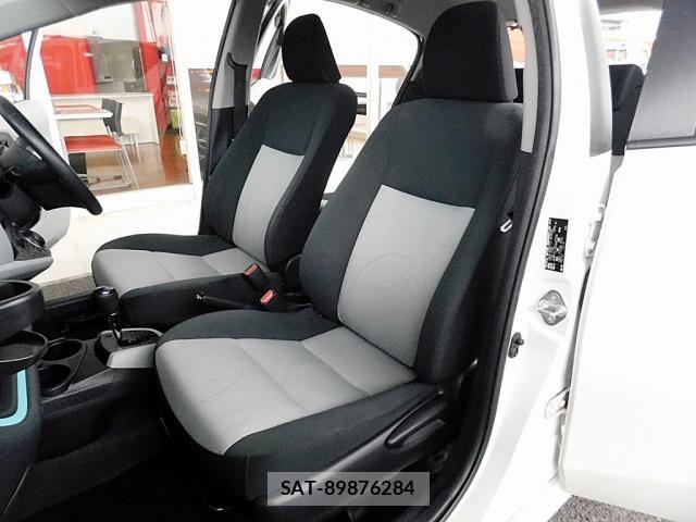 Toyota AQUA 2012-07 8685176-25