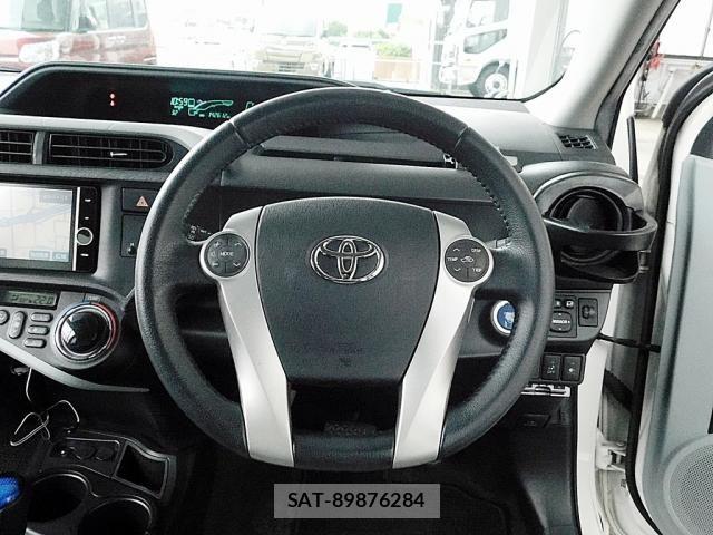 Toyota AQUA 2012-07 8685176-8