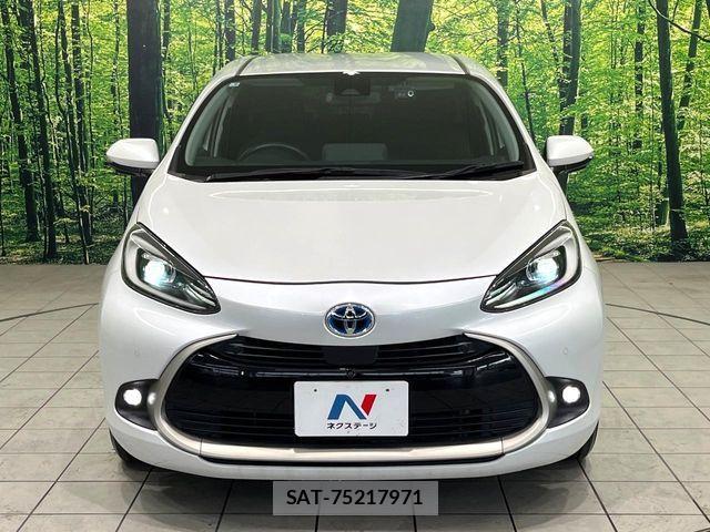 Toyota AQUA 2021-08 8685161-13