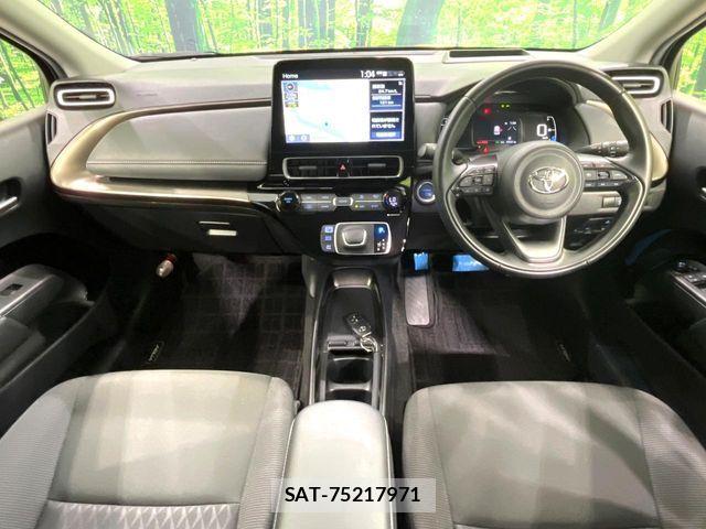 Toyota AQUA 2021-08 8685161-1