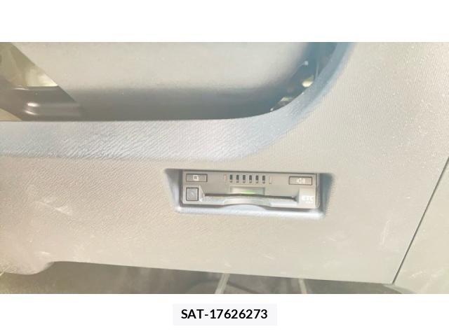 Toyota AQUA 2018-07 8685171-12