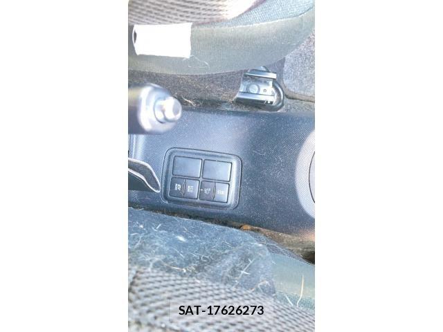 Toyota AQUA 2018-07 8685171-17