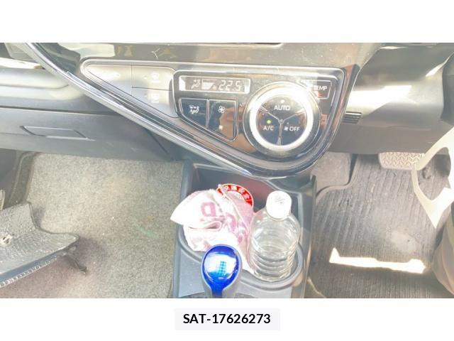 Toyota AQUA 2018-07 8685171-18