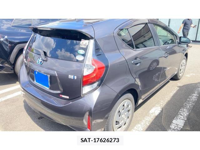 Toyota AQUA 2018-07 8685171-6