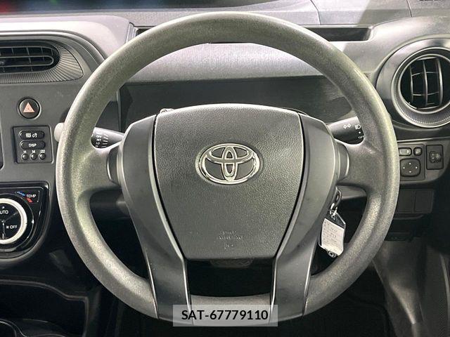 Toyota AQUA 2018-10 8685168-10