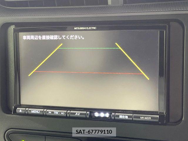 Toyota AQUA 2018-10 8685168-2